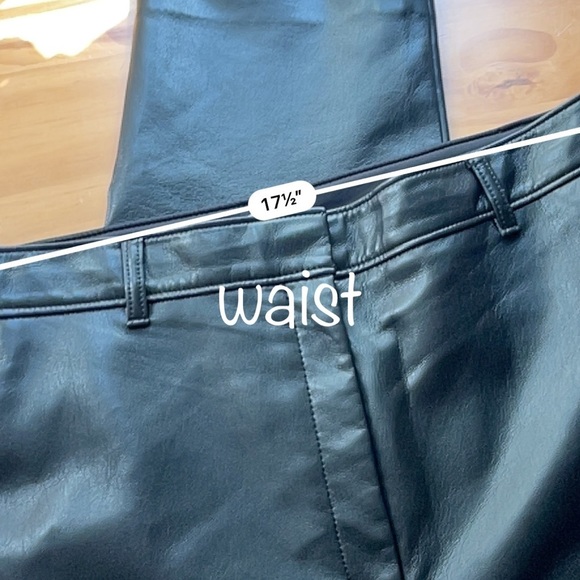 Aritzia Babaton Command Cropped Pant Faux Leather Soft sz 16 - Picture 4 of 8